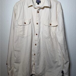 Patagonia Men's Long-Sleeved Organic Cotton Midweight Fjord Flannel Shirt